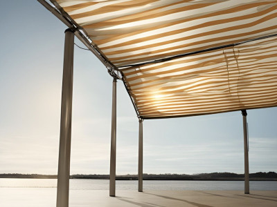 Zonnescherm monteren